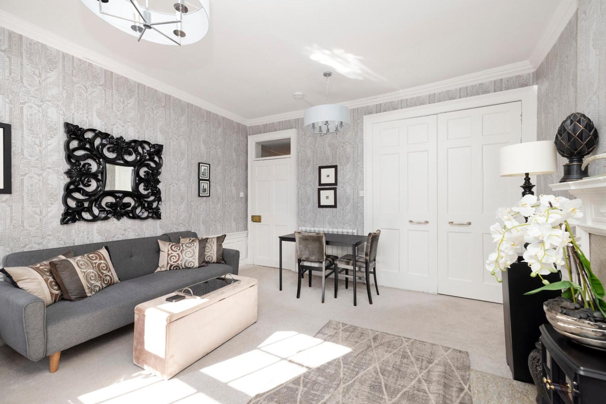 Joivy Exclusive Apartment At The Heart Of New Town EDI Eksteriør billede